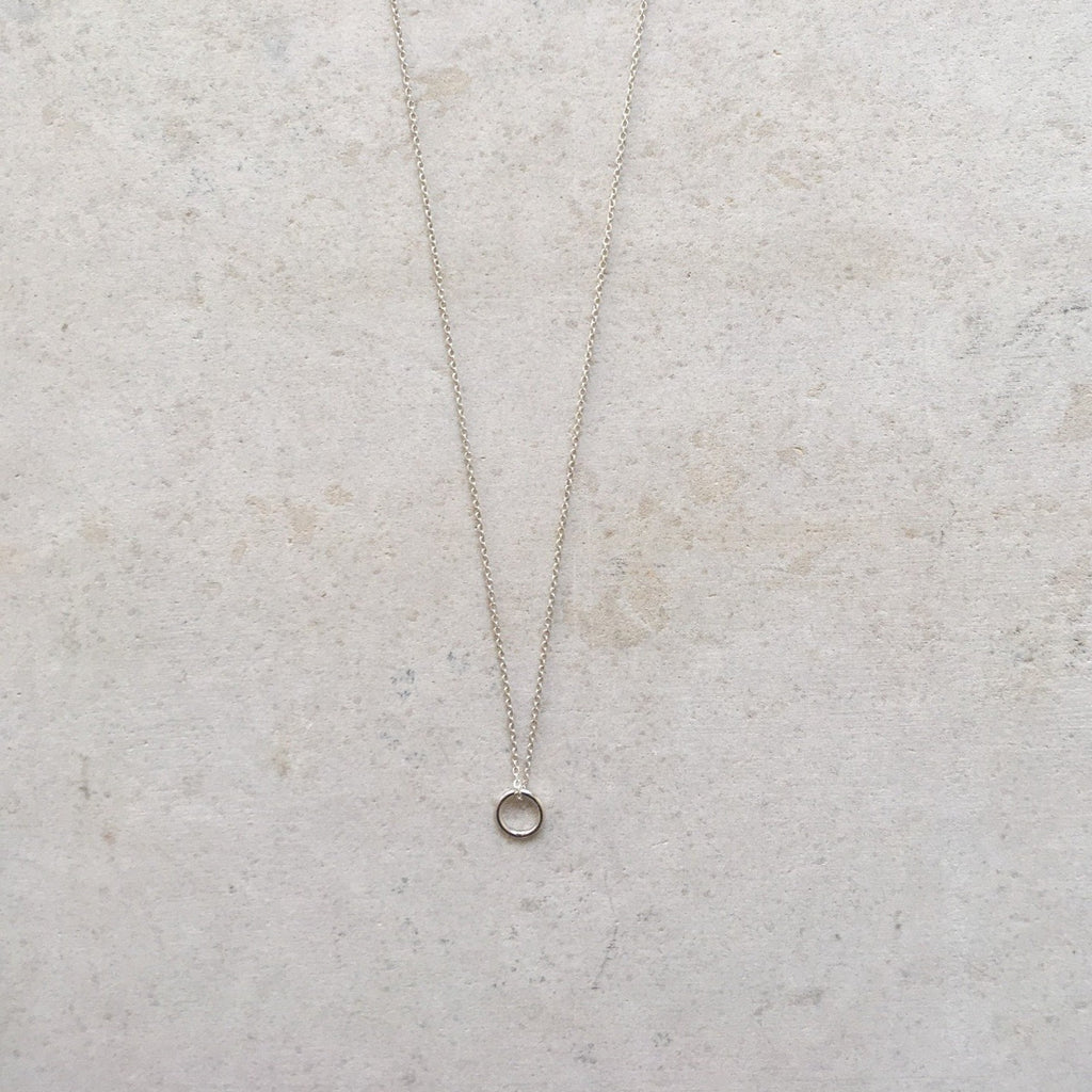 Minimalist necklace I Dainty necklace | Circle pendant | 925 Sterling Silver |