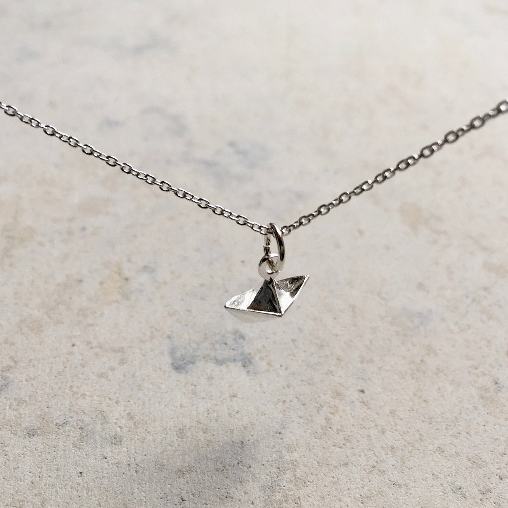 Necklace Paper Boat I Origami boat necklace I Dainty Necklace I Minimalist Silver Necklace I Gift for her